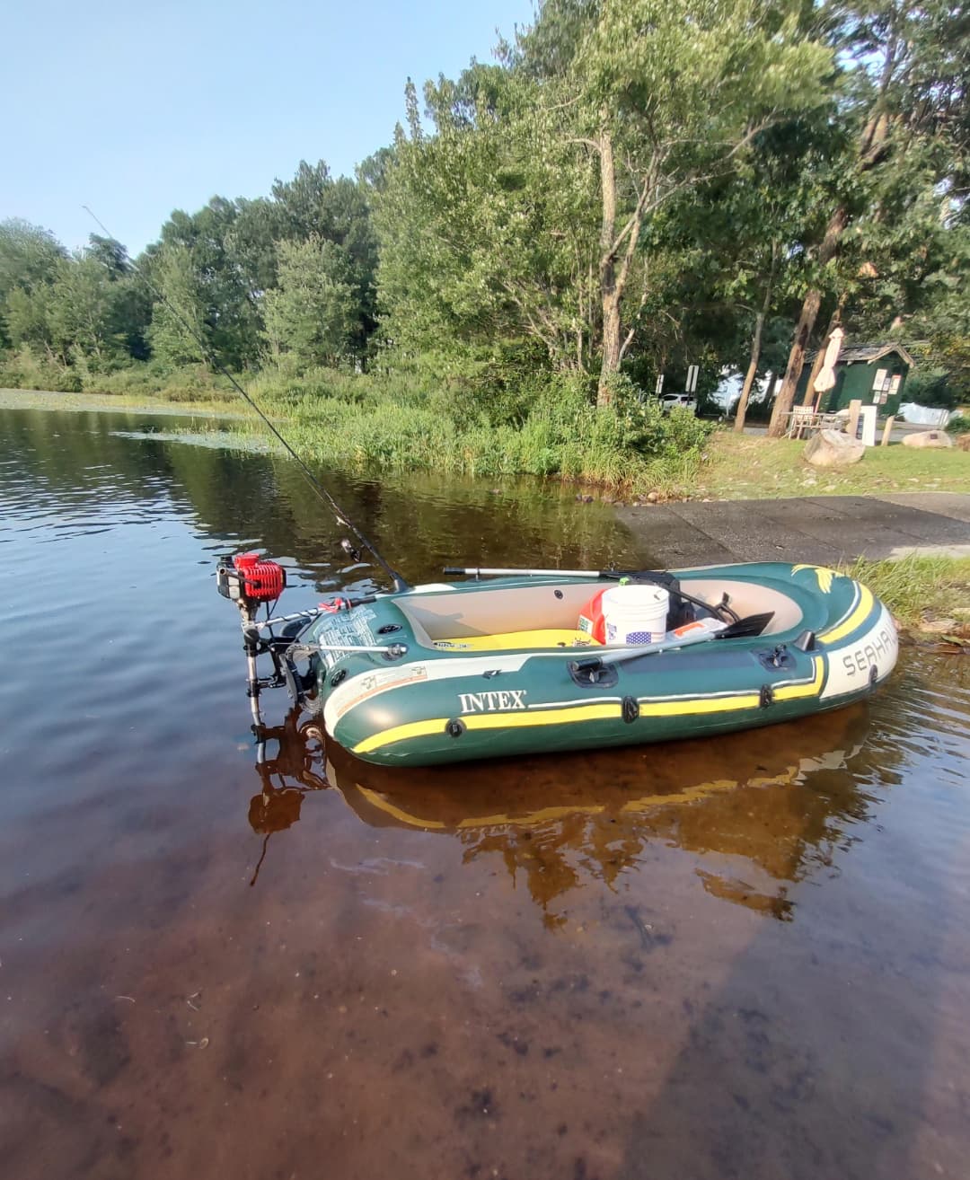 inflatable boat - Intex. Seaha